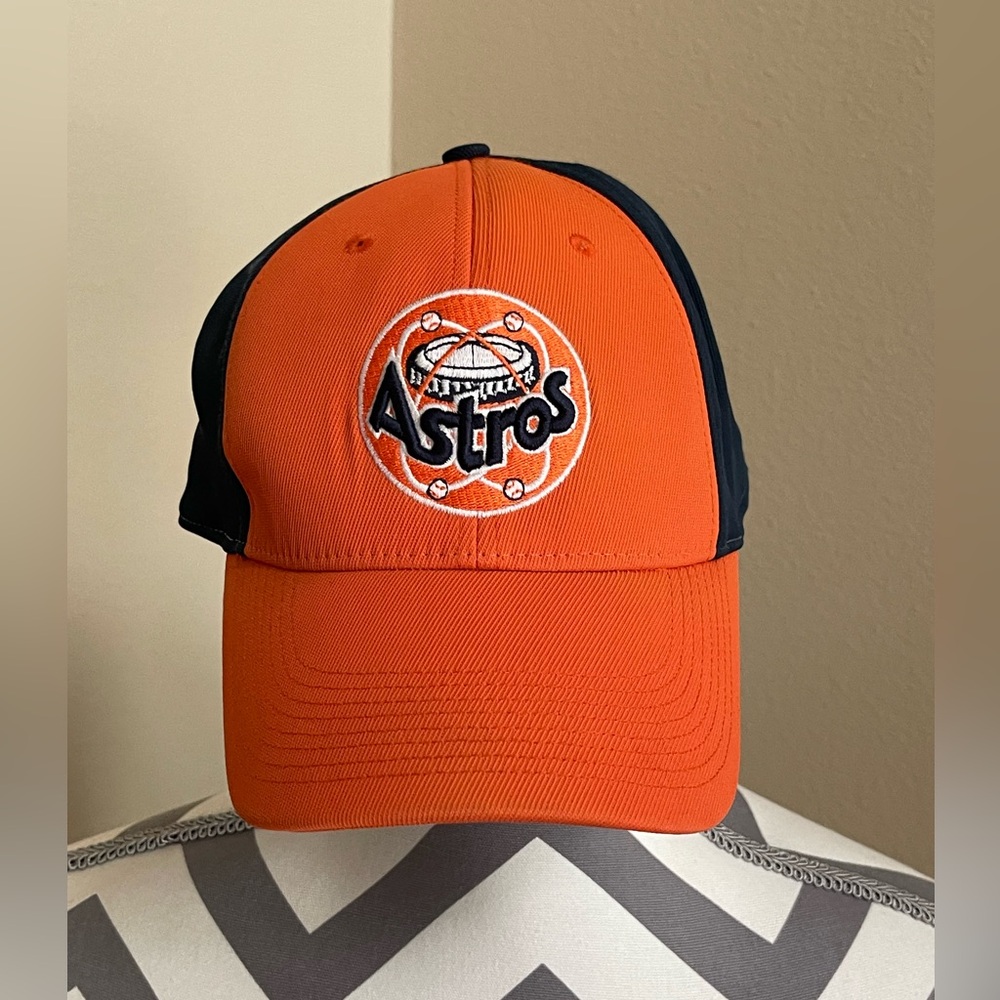 Astro Baseball Cap - Hat